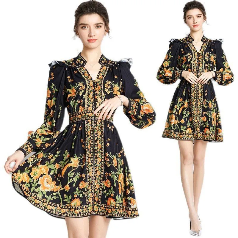 Daphne Spring Holiday Dress